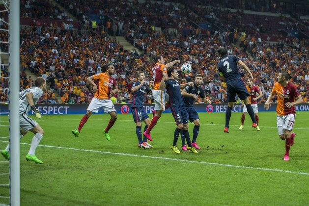 (L-R) goalkeeper Jan Oblak of Atletico Madrid, Jason Gregory Denayer of Galatasaray, Gabriel Fernandez Arenas (Gabi) of Atletico Madrid, Umut Bulut of Galatasaray, Tiago Cardoso Mendes (Tiago) of Atletico Madrid, Diego Guilherme Madalena Siqueira of Atletico Madrid, Godin of Atletico Madrid, Burak Yilmaz of Galatasaray during the UEFA Youth League match between Galatasaray and Atletico Madrid on September 15, 2015 at Istanbul, Turkey.(Photo by VI Images via Getty Images)