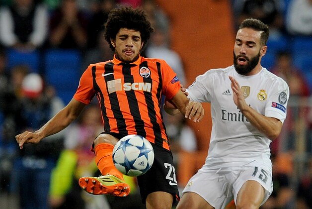 MADRID, SPAIN - SEPTEMBER 15: Taison of Shakhtar Donetsk is tackled by Dani Carvaja of Real Madrid during the UEFA Champions League Group A match between Real Madrid and Shakhtar Donetsk at estadio Santiago Bernabeu on September 15, 2015 in Madrid, Spain. (Photo by Denis Doyle/Getty Images) MADRID, SPAIN - SEPTEMBER 15: Taison of Shakhtar Donetsk is tackled by Dani Carvaja of Real Madrid during the UEFA Champions League Group A match between Real Madrid and Shakhtar Donetsk at estadio Santiago Bernabeu on September 15, 2015 in Madrid, Spain. (Photo by Denis Doyle/Getty Images)