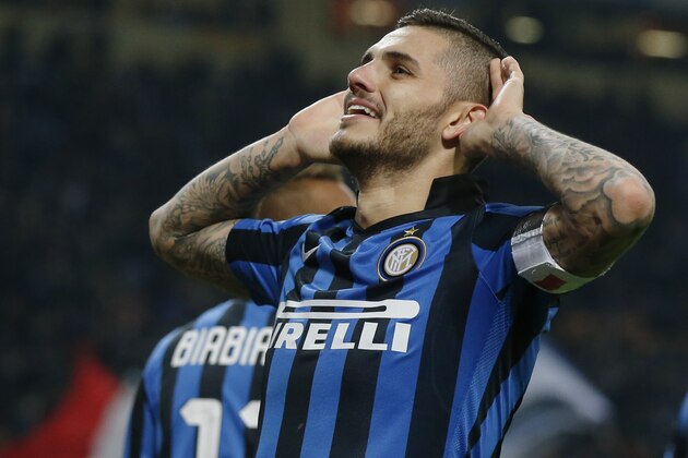 Inter Milan's Mauro Icardi celebrates after scoring during a Serie A soccer match between Inter Milan and Frosinone at the San Siro stadium in Milan, Italy, Sunday, Nov. 22, 2015. (AP Photo/Luca Bruno)