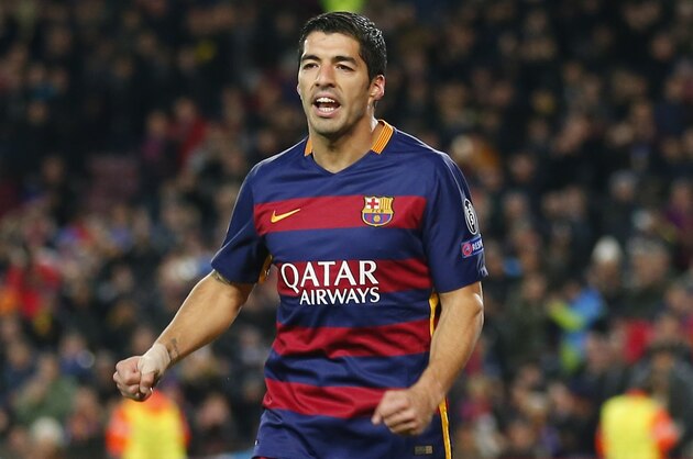 Barcelona's Luis Suarez celebrates after scoring during the Group E Champions League soccer match between Barcelona and Roma at the Camp Nou stadium in Barcelona, Spain, Tuesday Nov. 24, 2015. (AP Photo/Manu Fernandez)