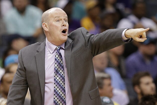 Charlotte Hornets head coach Steve Clifford directs his team against the Brooklyn Nets in the first half of an NBA basketball game in Charlotte, N.C., Wednesday, Nov. 18, 2015. (AP Photo/Chuck Burton)