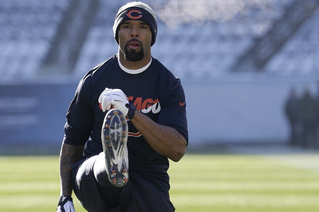 Chicago Bears running back Matt Forte warms up before an NFL football game against the Denver Broncos, Sunday, Nov. 22, 2015, in Chicago. (AP Photo/Nam Y. Huh) Chicago Bears running back Matt Forte warms up before an NFL football game against the Denver Broncos, Sunday, Nov. 22, 2015, in Chicago. (AP Photo/Nam Y. Huh)