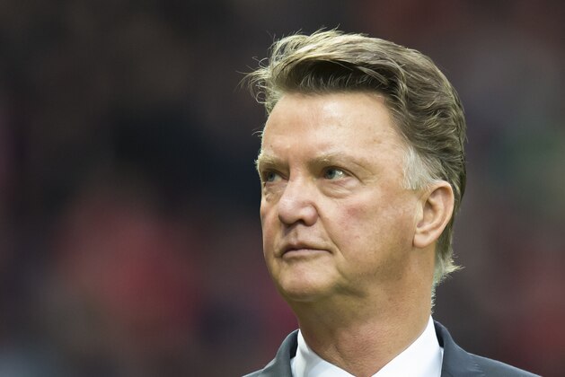 Manchester United's manager Louis van Gaal takes to the touchline before the English Premier League soccer match between Manchester United and West Bromwich Albion at Old Trafford Stadium, Manchester, England, Saturday, Nov. 7, 2015. (AP Photo/Jon Super)