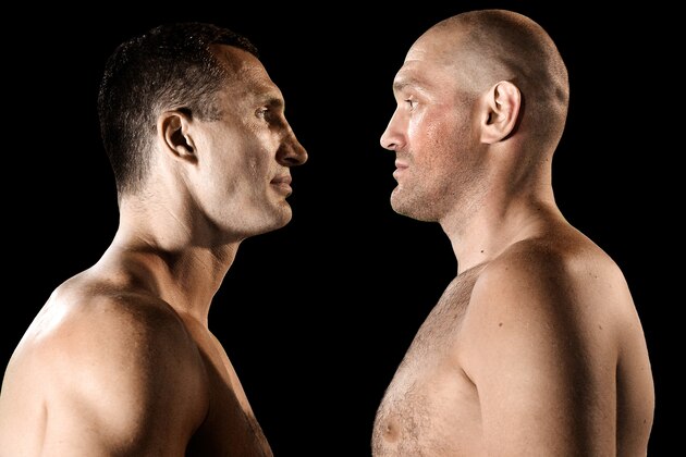 DUESSELDORF, GERMANY - JULY 21:  (EXCLUSIVE COVERAGE) Wladimir Klitschko (L) and Tyson Fury (R) face each other at Esprit-Arena on July 21, 2015 in Duesseldorf, Germany. The Heavyweight title clash between Klitschko and Fury will be held on 28th of November in Duesseldorf, Germany. (Photo by Sascha Steinbach/Getty Images)