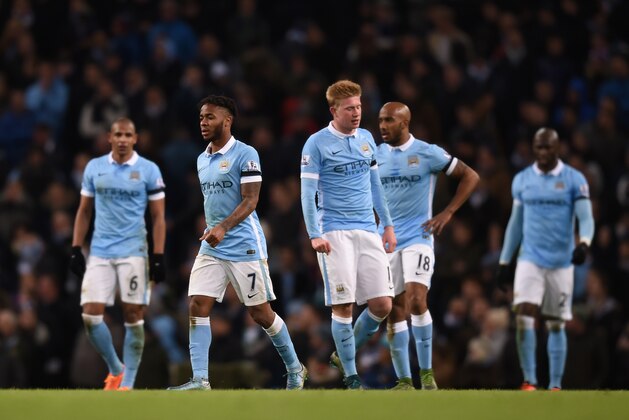 MANCHESTER, ENGLAND - NOVEMBER 21:  Manchester City players show their dejecton after conceding the fourth goal to Liverpool during the Barclays Premier League match between Manchester City and Liverpool at Etihad Stadium on November 21, 2015 in Manchester, England.  (Photo by Michael Regan/Getty Images)