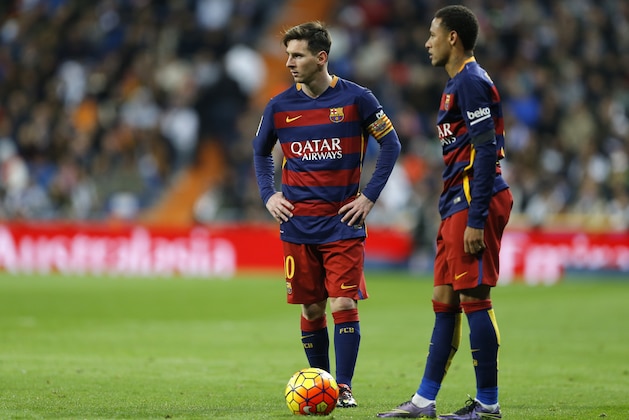 Barcelona's Lionel Messi and Neymar during the first clasico of the season between Real Madrid and Barcelona at the Santiago Bernabeu stadium in Madrid, Spain, Saturday, Nov. 21, 2015.  (AP Photo/Francisco Seco)