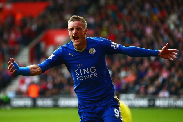 SOUTHAMPTON, ENGLAND - OCTOBER 17:  Jamie Vardy of Leicester City celebrates scoring his team's second goal during the Barclays Premier League match between Southampton and Leicester City at St Mary's Stadium on October 17, 2015 in Southampton, England.  (Photo by Jordan Mansfield/Getty Images)