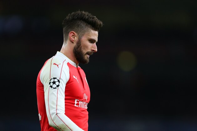 LONDON, ENGLAND - NOVEMBER 24:  Olivier Giroud of Arsenal during the UEFA Champions League match between Arsenal and Dinamo Zagreb at the Emirates Stadium on November 24, 2015 in London, United Kingdom.  (Photo by Catherine Ivill - AMA/Getty Images)