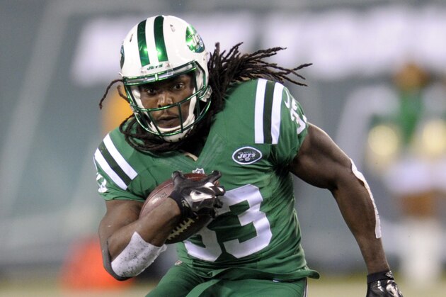 New York Jets running back Chris Ivory runs with the ball against the Buffalo Bills during the second half of an NFL football game, Thursday, Nov. 12, 2015, in East Rutherford, N.J. (AP Photo/Bill Kostroun)