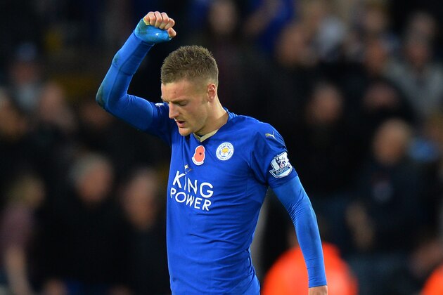 LEICESTER, ENGLAND - NOVEMBER 07:  Jamie Vardy of Leicester City celebrates scoring his team's second goal during the Barclays Premier League match between Leicester City and Watford at The King Power Stadium on November 7, 2015 in Leicester, England.  (Photo by Tony Marshall/Getty Images)
