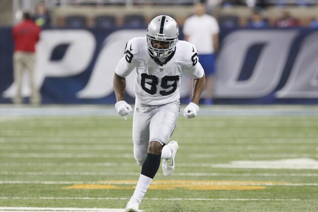 Oakland Raiders wide receiver Amari Cooper (89) breaks down field against the Detroit Lions during the first half of an NFL football game, Sunday, Nov. 22, 2015, in Detroit. (AP Photo/Duane Burleson)