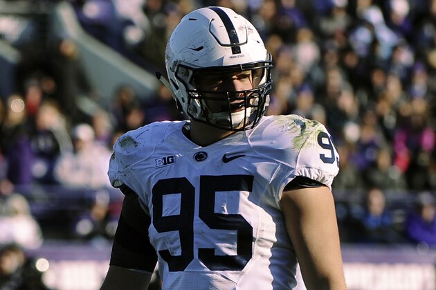 Penn State defensive end Carl Nassib (95)  during an NCAA college football game against Northwestern in Evanston, Ill.,  Saturday, Nov. 7, 2015. (AP Photo/Matt Marton)