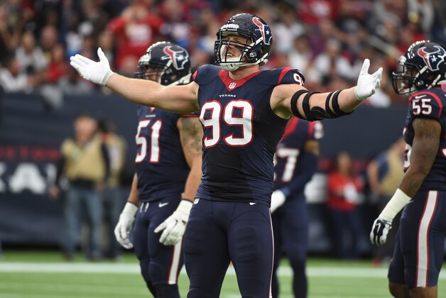 Houston Texans defensive end J.J. Watt (99) ties up the crowd during the second quarter of an NFL football game, Sunday, Nov. 29, 2015, in Houston. (AP Photo/Eric Christian Smith)