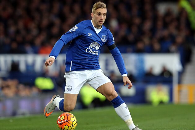LIVERPOOL, ENGLAND - NOVEMBER 21:  Gerard Deulofeu of Everton during the Barclays Premier League match between Everton and Aston Villa at Goodison Park on November 21, 2015 in Liverpool, England.  (Photo by Nigel Roddis/Getty Images)