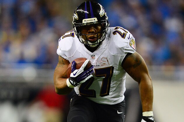 Dec 16, 2013; Detroit, MI, USA; Baltimore Ravens running back Ray Rice (27) runs the ball during the second quarter against the Detroit Lions at Ford Field. Mandatory Credit: Andrew Weber-USA TODAY Sports