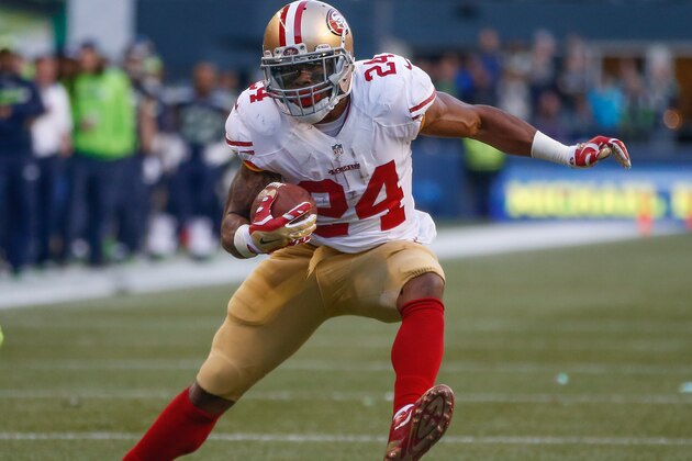 SEATTLE, WA - NOVEMBER 22: Running back Shaun Draughn #24 of the San Francisco 49ers rushes against the Seattle Seahawks at CenturyLink Field on November 22, 2015 in Seattle, Washington. The Seahawks defeated the 49ers 29-13. (Photo by Otto Greule Jr/Getty Images) SEATTLE, WA - NOVEMBER 22: Running back Shaun Draughn #24 of the San Francisco 49ers rushes against the Seattle Seahawks at CenturyLink Field on November 22, 2015 in Seattle, Washington. The Seahawks defeated the 49ers 29-13. (Photo by Otto Greule Jr/Getty Images)