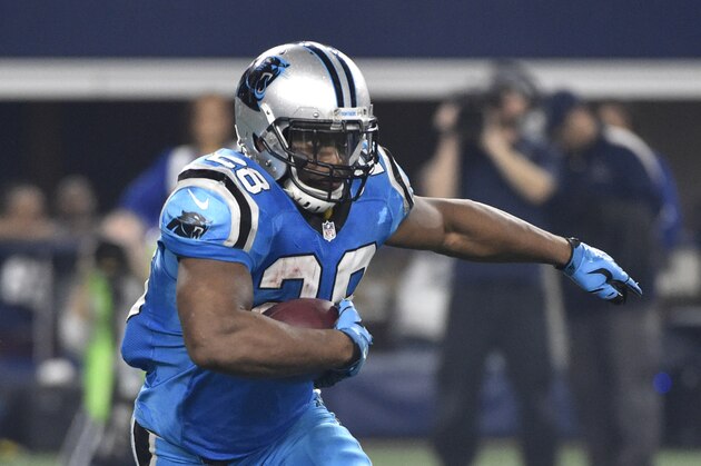Carolina Panthers running back Jonathan Stewart (28) carries the ball against the Dallas Cowboys in an NFL football game, Thursday, Nov. 26, 2015, in Arlington, Texas. (AP Photo/Michael Ainsworth)