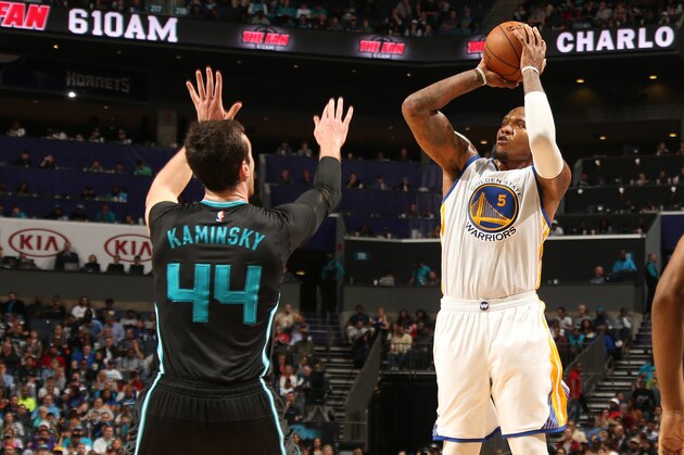 CHARLOTTE, NC - DECEMBER 2:  Marreese Speights #5 of the Golden State Warriors shoots the ball against the Charlotte Hornets on December 2, 2015 at Time Warner Cable Arena in Charlotte, North Carolina. NOTE TO USER: User expressly acknowledges and agrees that, by downloading and or using this photograph, User is consenting to the terms and conditions of the Getty Images License Agreement.  Mandatory Copyright Notice:  Copyright 2015 NBAE (Photo by Kent Smith/NBAE via Getty Images)