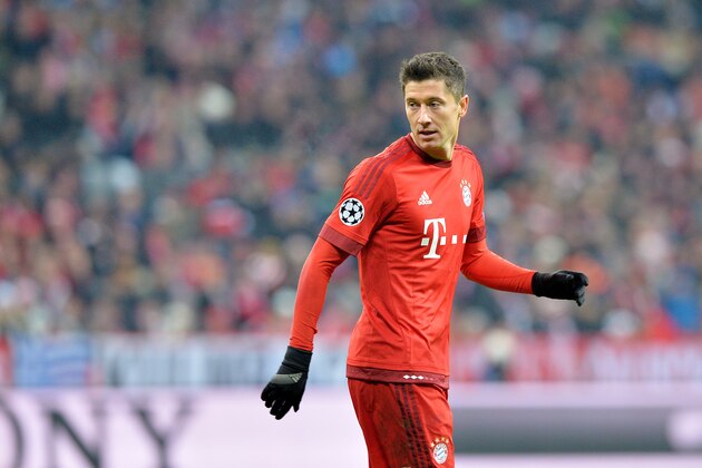Bayern's Robert Lewandowski during the Champions League group F soccer match between FC Bayern Munich and Olympiakos in Munich, Germany, Tuesday, Nov. 24, 2015. (AP Photo/Kerstin Joensson)