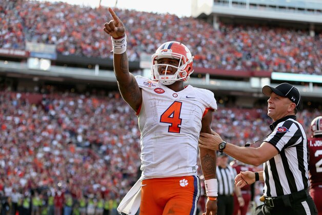 COLUMBIA, SC - NOVEMBER 28:  Deshaun Watson #4 of the Clemson Tigers after scoring a touchdown during their game against the South Carolina Gamecocks at Williams-Brice Stadium on November 28, 2015 in Columbia, South Carolina.  (Photo by Streeter Lecka/Getty Images)