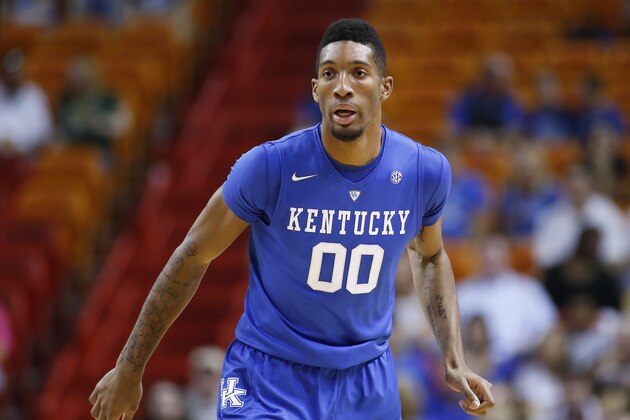 MIAMI, FL - NOVEMBER 27: Marcus Lee #00 of the Kentucky Wildcats looks on as the South Florida Bulls bring the ball up court on November 27, 2015 at the American Airlines Arena in Miami, Florida. Kentucky defeated South Florida 84-63. (Photo by Joel Auerbach/Getty Images)