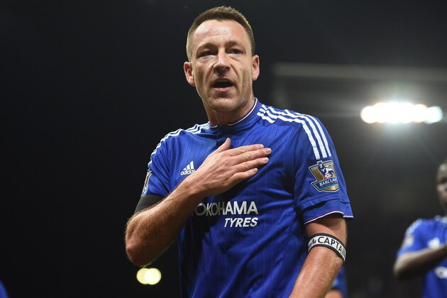 Chelsea's English defender John Terry gestures on the pitch after the English Premier League football match between Stoke City and Chelsea at the Britannia Stadium in Stoke-on-Trent, central England on November 7, 2015. Stoke won the game 1-0. AFP PHOTO / PAUL ELLIS

RESTRICTED TO EDITORIAL USE. No use with unauthorized audio, video, data, fixture lists, club/league logos or 'live' services. Online in-match use limited to 75 images, no video emulation. No use in betting, games or single club/league/player publications..        (Photo credit should read PAUL ELLIS/AFP/Getty Images)