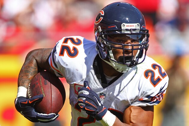 Chicago Bears running back Matt Forte (22) runs down field during an NFL game against the Kansas City Chiefs on Sunday Oct. 11, 2015 at Arrowhead Stadium in Kansas City, Mo. (AP Photo/TUSP, Jay Biggerstaff)