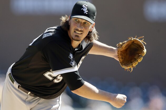 Chicago White Sox starting pitcher Jeff Samardzija throws during the first inning in Game 1 of a doubleheader baseball game against the Detroit Tigers, Monday, Sept. 21, 2015, in Detroit. (AP Photo/Carlos Osorio) Chicago White Sox starting pitcher Jeff Samardzija throws during the first inning in Game 1 of a doubleheader baseball game against the Detroit Tigers, Monday, Sept. 21, 2015, in Detroit. (AP Photo/Carlos Osorio)