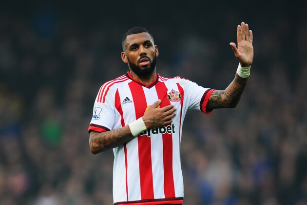 LIVERPOOL, ENGLAND - NOVEMBER 01:  Yann M'Vila of Sunderland salutes the travelling fans after  the Barclays Premier League match between Everton and Sunderland at Goodison Park on November 1, 2015 in Liverpool, England.  (Photo by David Ramos/Getty Images)