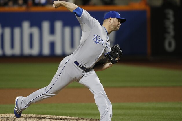 Kansas City Royals pitcher Ryan Madson pitches during the seventh inning of Game 4 of the Major League Baseball World Series against the New York Mets Saturday, Oct. 31, 2015, in New York. (AP Photo/Matt Slocum)
