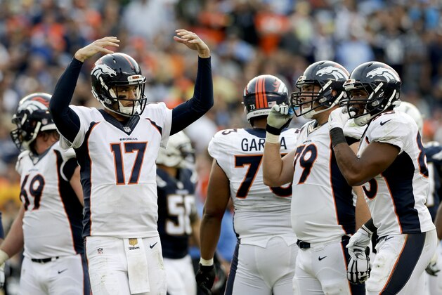 Denver Broncos quarterback Brock Osweiler plays against the San Diego Chargers during the second half in an NFL football game Sunday, Dec. 6, 2015, in San Diego. (AP Photo/Gregory Bull)