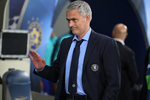 HAIFA, ISRAEL - NOVEMBER 24:  Jose Mourinho, manager of Chelsea looks on during the UEFA Champions League Group G match between Maccabi Tel-Aviv FC and Chelsea FC at Sammy Ofer Stadium on November 24, 2015 in Haifa, Israel.  (Photo by Ian Walton/Getty Images)