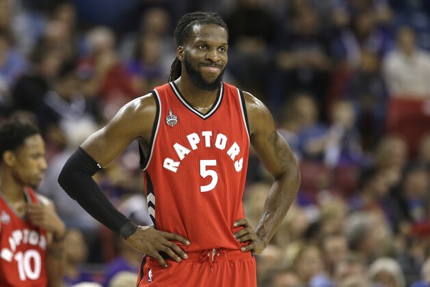 Toronto Raptors forward DeMarre Carroll  during the first quarter of an NBA basketball game against the Sacramento Kings in Sacramento, Calif., Sunday, Nov. 15, 2015.(AP Photo/Rich Pedroncelli)