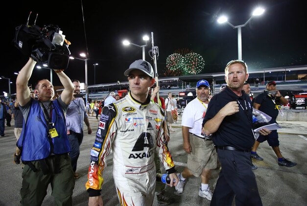Nov 22, 2015; Homestead, FL, USA; NASCAR Sprint Cup Series driver Jeff Gordon walks off pit road after the Ford EcoBoost 400 at Homestead-Miami Speedway. Mandatory Credit: Jerry Lai-USA TODAY Sports