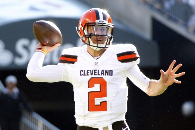Nov 15, 2015; Pittsburgh, PA, USA; Cleveland Browns quarterback Johnny Manziel (2) passes the ball against the Pittsburgh Steelers during the first quarter at Heinz Field. Mandatory Credit: Charles LeClaire-USA TODAY Sports