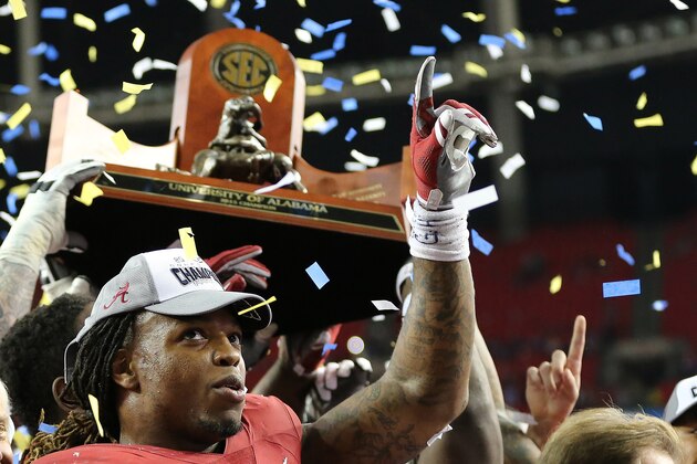 Alabama running back Derrick Henry celebrates after the second half of the Southeastern Conference championship NCAA college football game against Florida, Saturday, Dec. 5, 2015, in Atlanta. Alabama won 29.15. (AP Photo/John Bazemore)