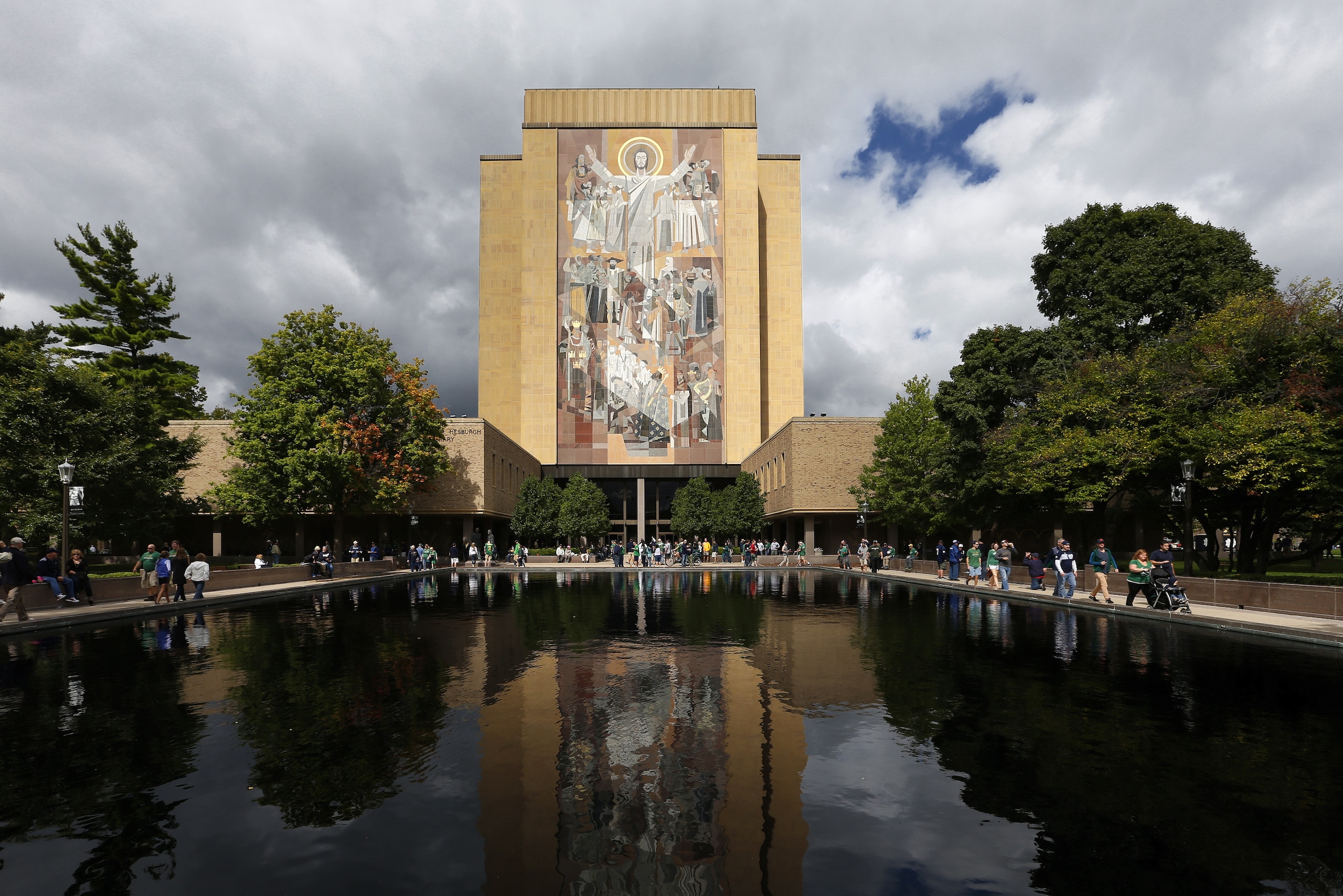 SOUTH BEND, IN - SEPTEMBER 19: General view of the Theodore Hesburgh Library, also known as Touchdown Jesus, prior to the game between the Georgia Tech Yellow Jackets and Notre Dame Fighting Irish at Notre Dame Stadium on September 19, 2015 in South Bend, Indiana. Notre Dame defeated Georgia Tech 30-22. (Photo by Joe Robbins/Getty Images) SOUTH BEND, IN - SEPTEMBER 19: General view of the Theodore Hesburgh Library, also known as Touchdown Jesus, prior to the game between the Georgia Tech Yellow Jackets and Notre Dame Fighting Irish at Notre Dame Stadium on September 19, 2015 in South Bend, Indiana. Notre Dame defeated Georgia Tech 30-22. (Photo by Joe Robbins/Getty Images)