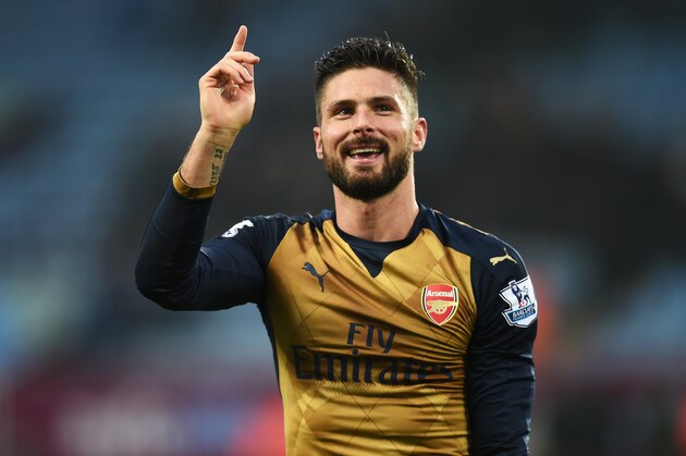 BIRMINGHAM, ENGLAND - DECEMBER 13:  Olivier Giroud of Arsenal celebrates victory after the Barclays Premier League match between Aston Villa and Arsenal at Villa Park on December 13, 2015 in Birmingham, England.  (Photo by Michael Regan/Getty Images)