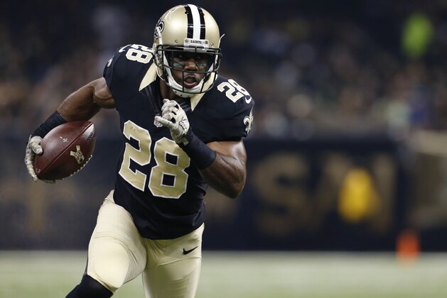 FILE - In this Nov. 8, 2015, file photo, New Orleans Saints running back C.J. Spiller carries during an NFL football game against the Tennessee Titans in New Orleans. Spiller, a free agent acquisition from the Buffalo Bills, touched the ball just three times in New Orleans’ 34-28 overtime loss to Tennessee. Even though backup running back Khiry Robinson is sidelined for the season by a knee injury, the Saints stuck with starter Mark Ingram almost all the way. (AP Photo/Jonathan Bachman, File)
