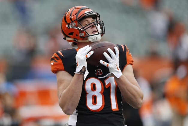 Cincinnati Bengals tight end Tyler Kroft catches a pass during practice before an NFL football game against the Pittsburgh Steelers, Sunday, Dec. 13, 2015, in Cincinnati. (AP Photo/Gary Landers)