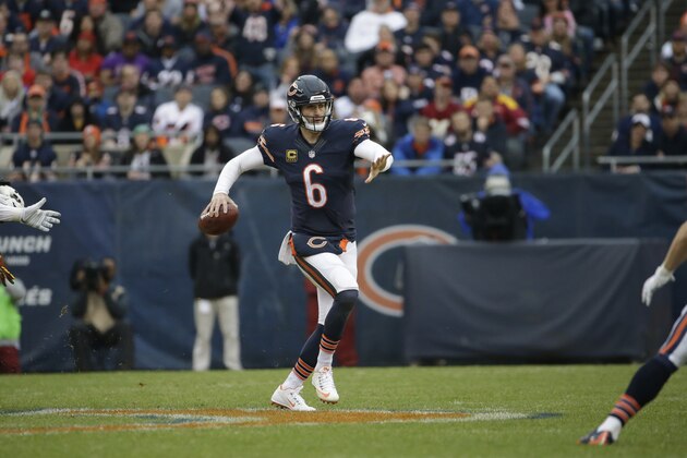 Chicago Bears quarterback Jay Cutler (6) passes against the Washington Redskins during the first half of an NFL football game, Sunday, Dec. 13, 2015, in Chicago. (AP Photo/Nam Y. Huh)