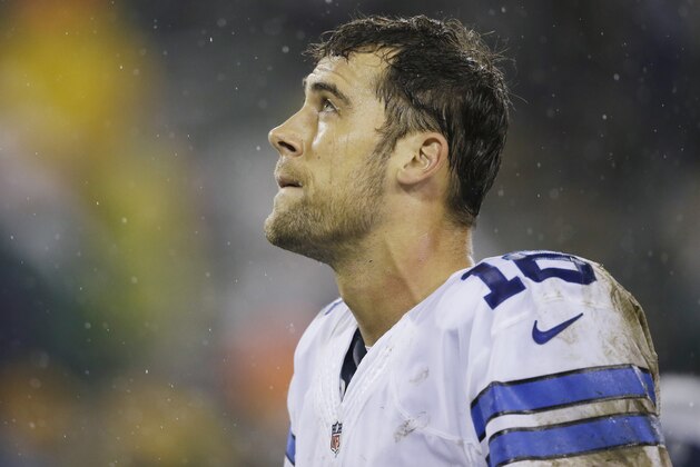 Dallas Cowboys quarterback Matt Cassel walks off the field after an NFL football game against the Green Bay Packers Sunday, Dec. 13, 2015, in Green Bay, Wis. The Packers won 28-7. (AP Photo/Jeffrey Phelps)