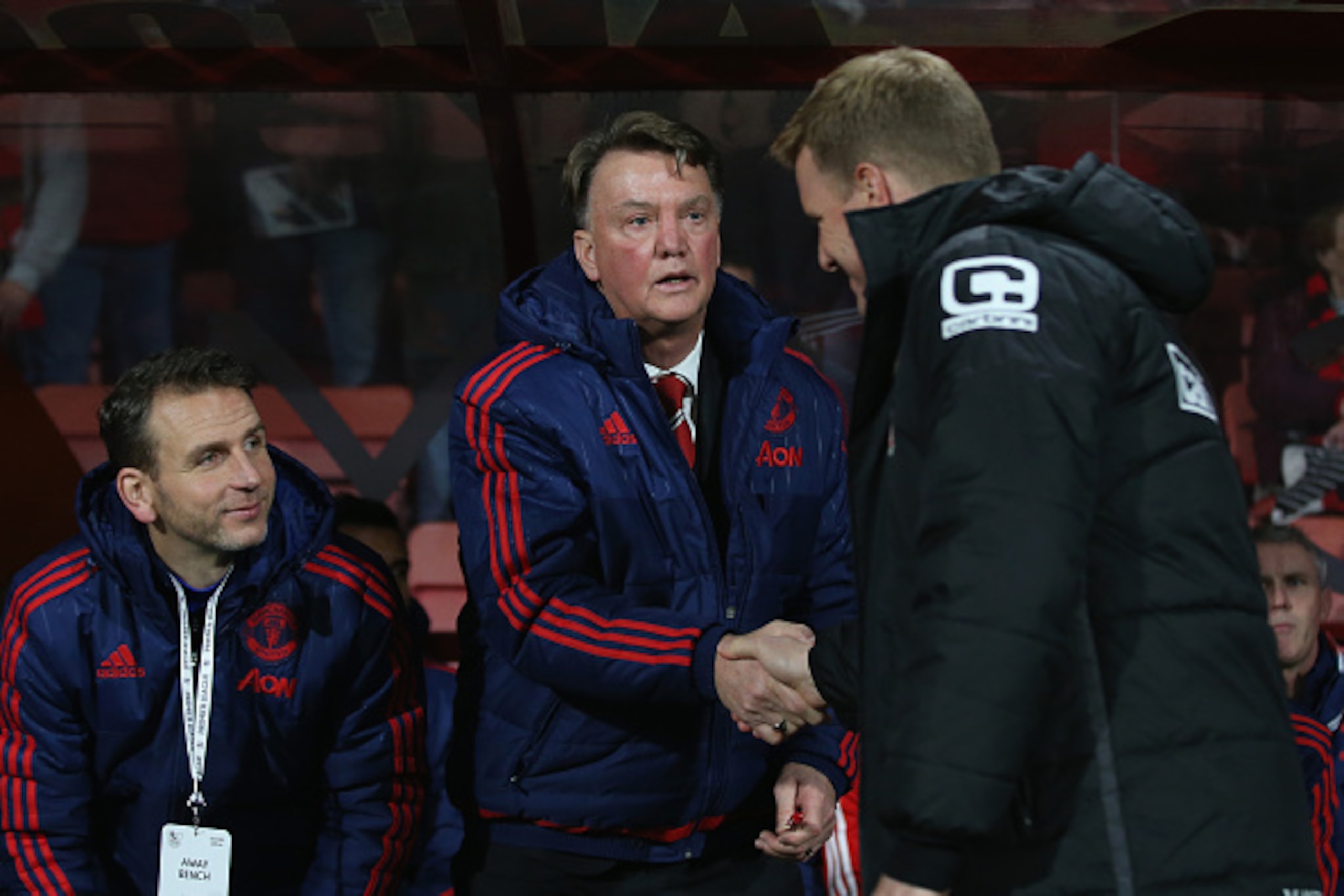 BOURNEMOUTH, ENGLAND - DECEMBER 12: Louis van Gaal Manager of Manchester United and Eddie Howe Manager of Bournemouth shake hands prior to the Barclays Premier League match between A.F.C. Bournemouth and Manchester United at Vitality Stadium on December 12, 2015 in Bournemouth, United Kingdom.  (Photo by Steve Bardens/Getty Images)