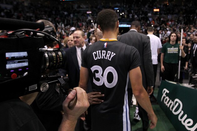 MILWAUKEE, WI - DECEMBER 12: Stephen Curry #30 of the Golden State Warriors walks off the court after the 95-108 loss to the Milwaukee Bucks at BMO Harris Bradley Center on December 12, 2015 in Milwaukee, Wisconsin. NOTE TO USER: User expressly acknowledges and agrees that, by downloading and or using this photograph, User is consenting to the terms and conditions of the Getty Images License Agreement. (Photo by Mike McGinnis/Getty Images)