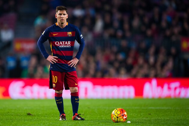 BARCELONA, SPAIN - DECEMBER 12: Lionel Messi of FC Barcelona looks on during the La Liga match between FC Barcelona and RC Deportivo La Coruna at Camp Nou on December 12, 2015 in Barcelona, Spain. (Photo by Alex Caparros/Getty Images)