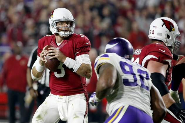 Arizona Cardinals quarterback Carson Palmer (3) looks to pass against the Minnesota Vikings during the second half of an NFL football game, Thursday, Dec. 10, 2015, in Glendale, Ariz. (AP Photo/Ross D. Franklin)