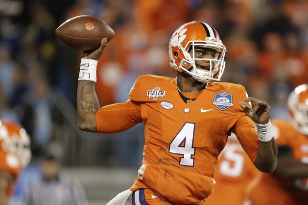 Clemson quarterback Deshaun Watson (4) passes against North Carolina during the first half of the Atlantic Coast Conference championship NCAA college football game in Charlotte, N.C., Saturday, Dec. 5, 2015. (AP Photo/Bob Leverone)