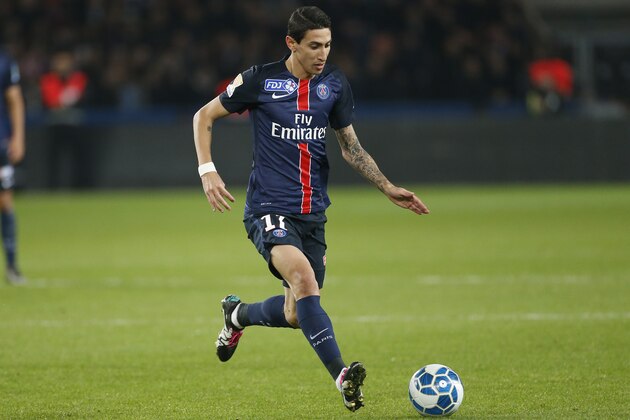 PARIS, FRANCE - DECEMBER 16: Angel Di Maria of PSG in action during the French League Cup (Coupe de la Ligue) match between Paris Saint-Germain (PSG) and AS Saint-Etienne (ASSE) at Parc des Princes stadium on December 16, 2015 in Paris, France. (Photo by Jean Catuffe/Getty Images)