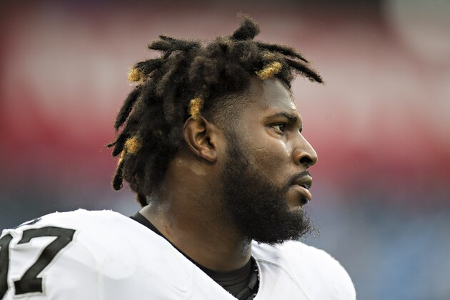 NASHVILLE, TN - NOVEMBER 29:  Mario Edwards Jr. #97 of the Oakland Raiders warming up before a game against the Tennessee Titans at Nissan Stadium on November 29, 2015 in Nashville, Tennessee.  The Raiders defeated the Titans 24-21.  (Photo by Wesley Hitt/Getty Images)