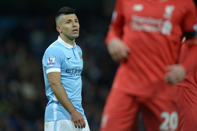 Manchester City's Argentinian striker Sergio Aguero (L) is pictured during the English Premier League football match between Manchester City and Liverpool at The Etihad stadium in Manchester, north west England on November 21, 2015. AFP PHOTO / OLI SCARFF

RESTRICTED TO EDITORIAL USE. No use with unauthorized audio, video, data, fixture lists, club/league logos or 'live' services. Online in-match use limited to 75 images, no video emulation. No use in betting, games or single club/league/player publications.        (Photo credit should read OLI SCARFF/AFP/Getty Images)